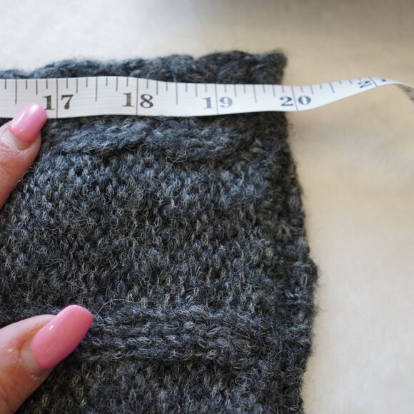 Free People Gray Knit Chunky Sweater Dress Size M‎ Boho Wool Cable Knit - Picture 8 of 10